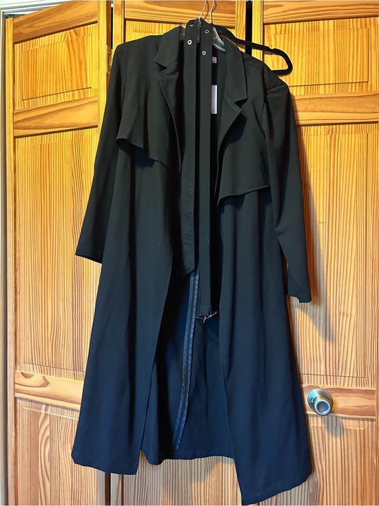 DANIELLE BERNSTEIN Jackets & Blazers - WeWoreWhat Black Trench Coat with Waist Tie